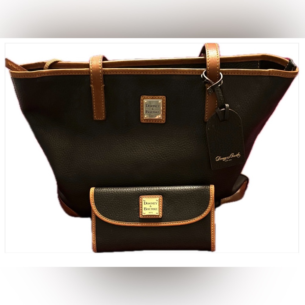 Dooney & Bourke Charleston 2 Piece Tote Bag and Wallet Set